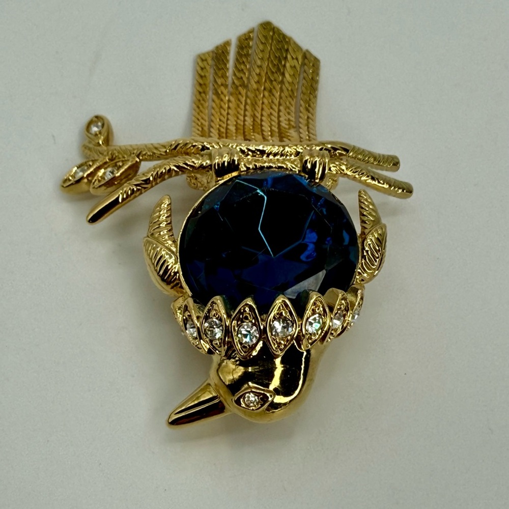 Rare Vintage Kenneth Jay Lane Bird Brooch – 1990s Signed KJL Blue Crystal Gold - Picture 15 of 17